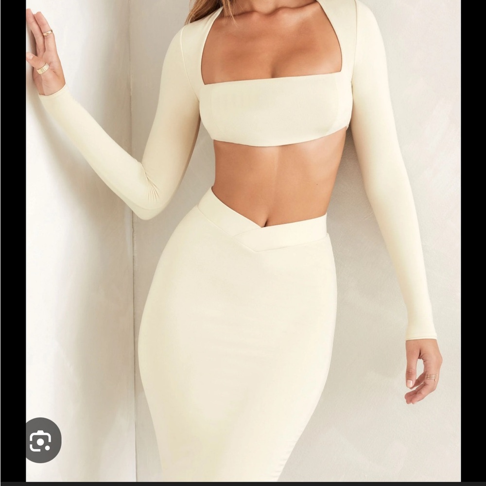 Oh Polly Cream Maxi Skirt